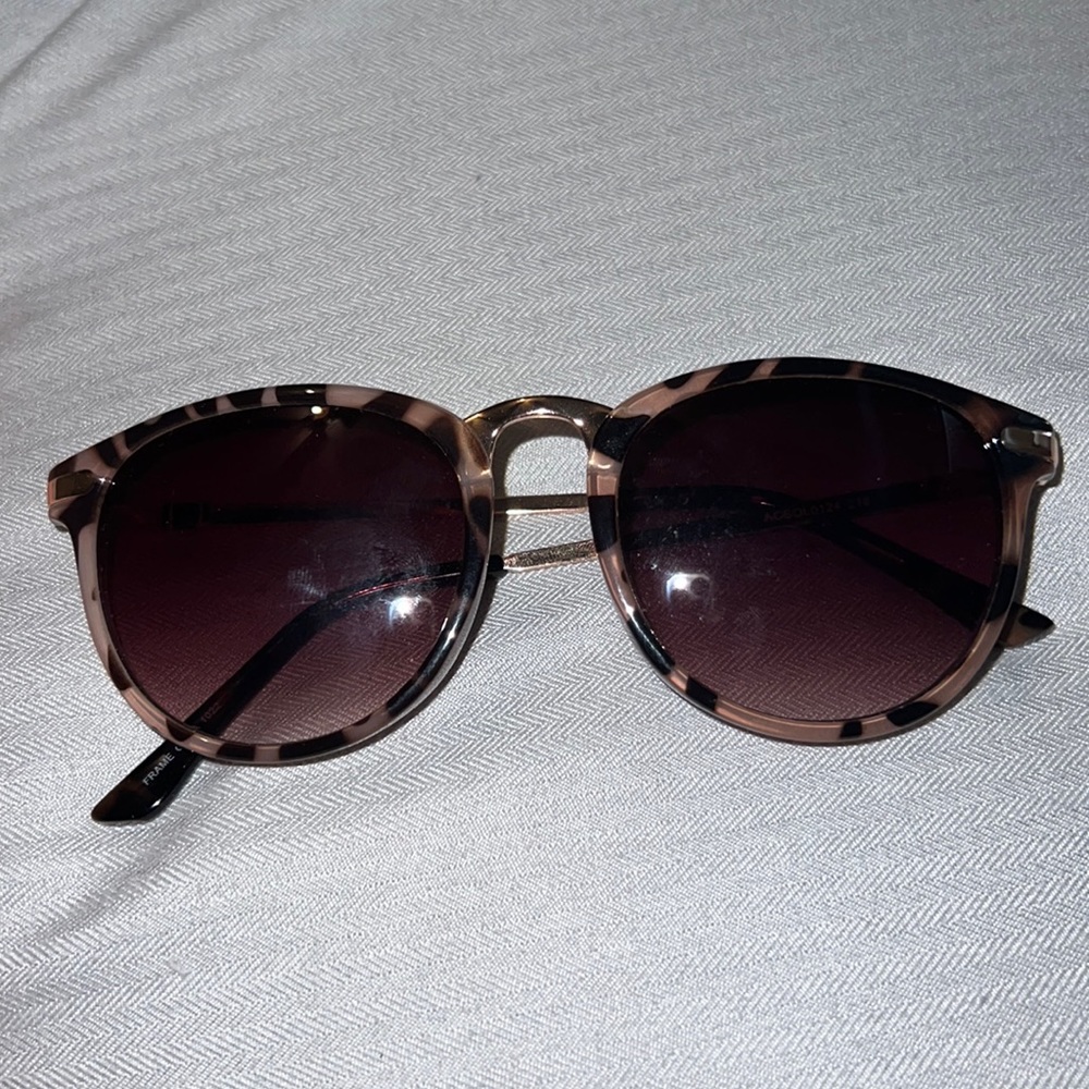 cheetah print sunglasses